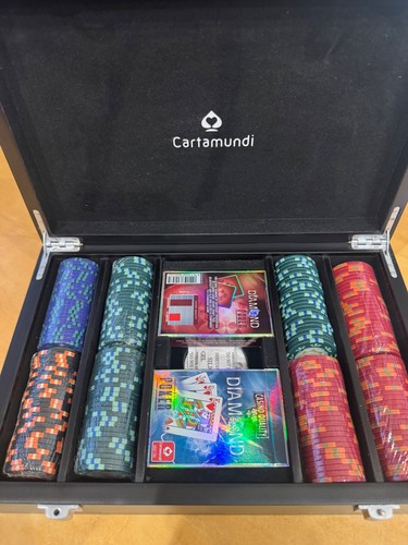 Cartamundi luxury poker set - poker,