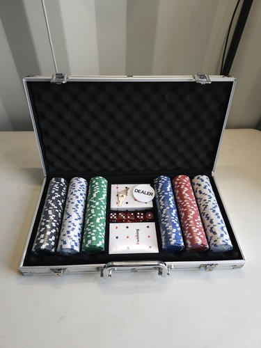 Texas holdem poker chip set - poker,