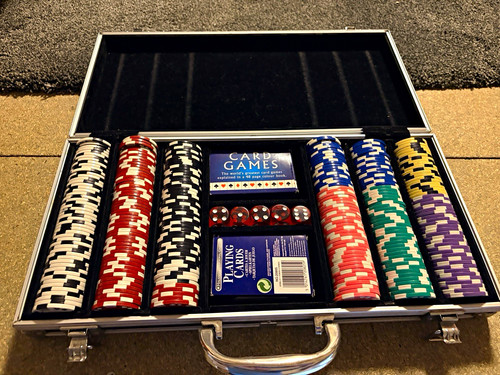 Poker casino chip set - casino,
